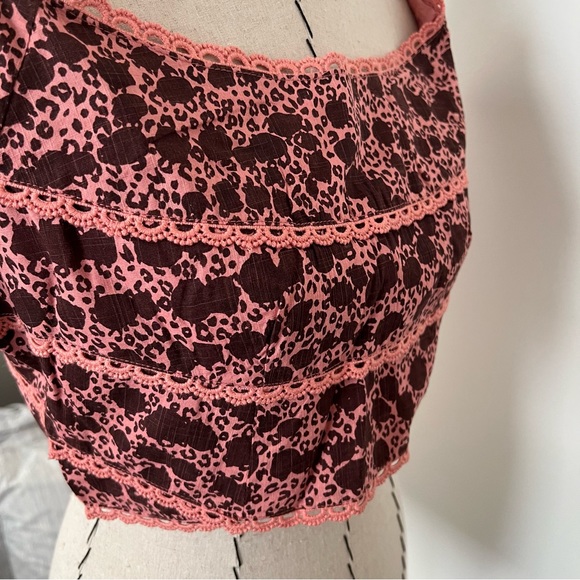 NWT By Anthropologie Off-The-Shoulder Top - size 8, 10 - Picture 13 of 15